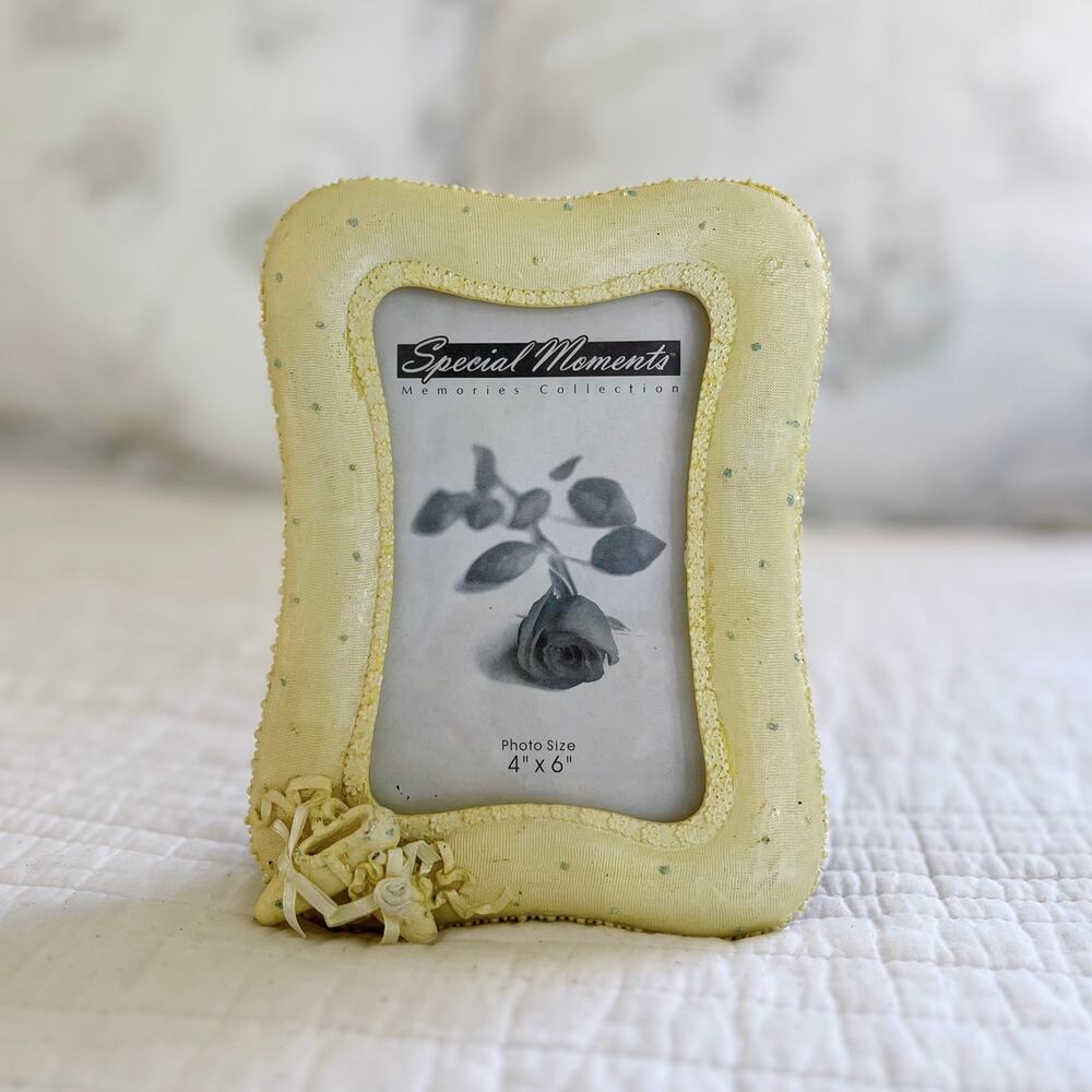 Vintage 1990s Special Moments Ballerina 3D Picture Frame
